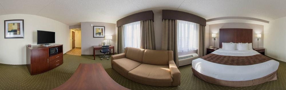 Quality Inn & Suites Clackamas - Portland Extérieur photo