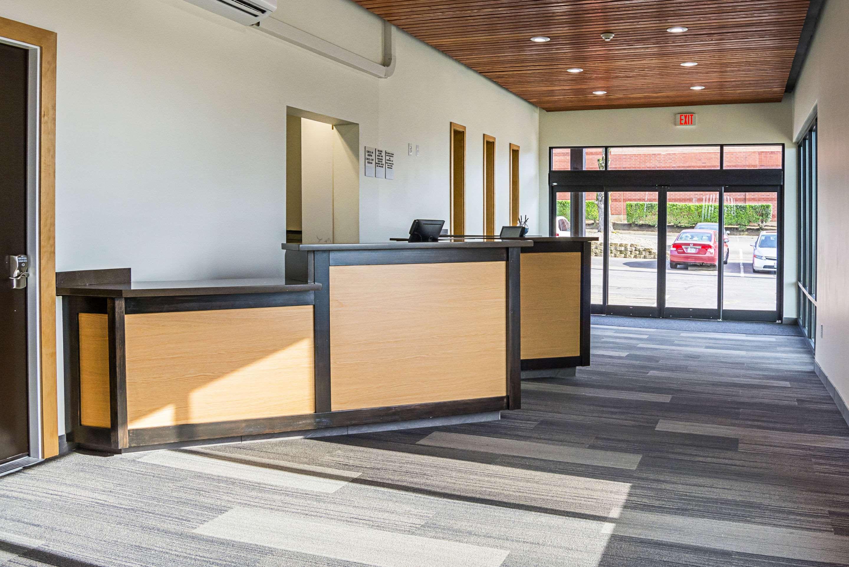 Quality Inn & Suites Clackamas - Portland Extérieur photo