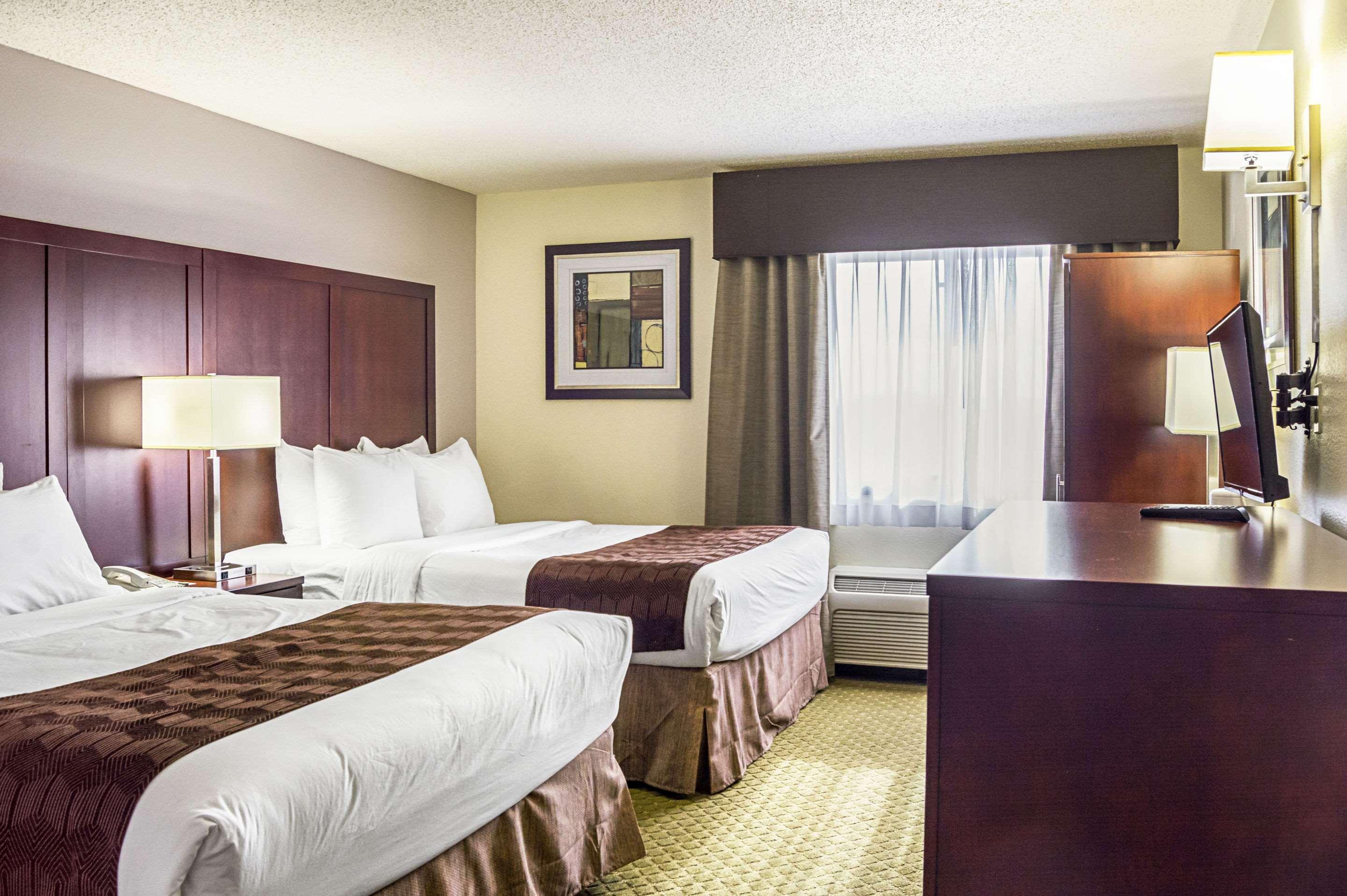 Quality Inn & Suites Clackamas - Portland Extérieur photo
