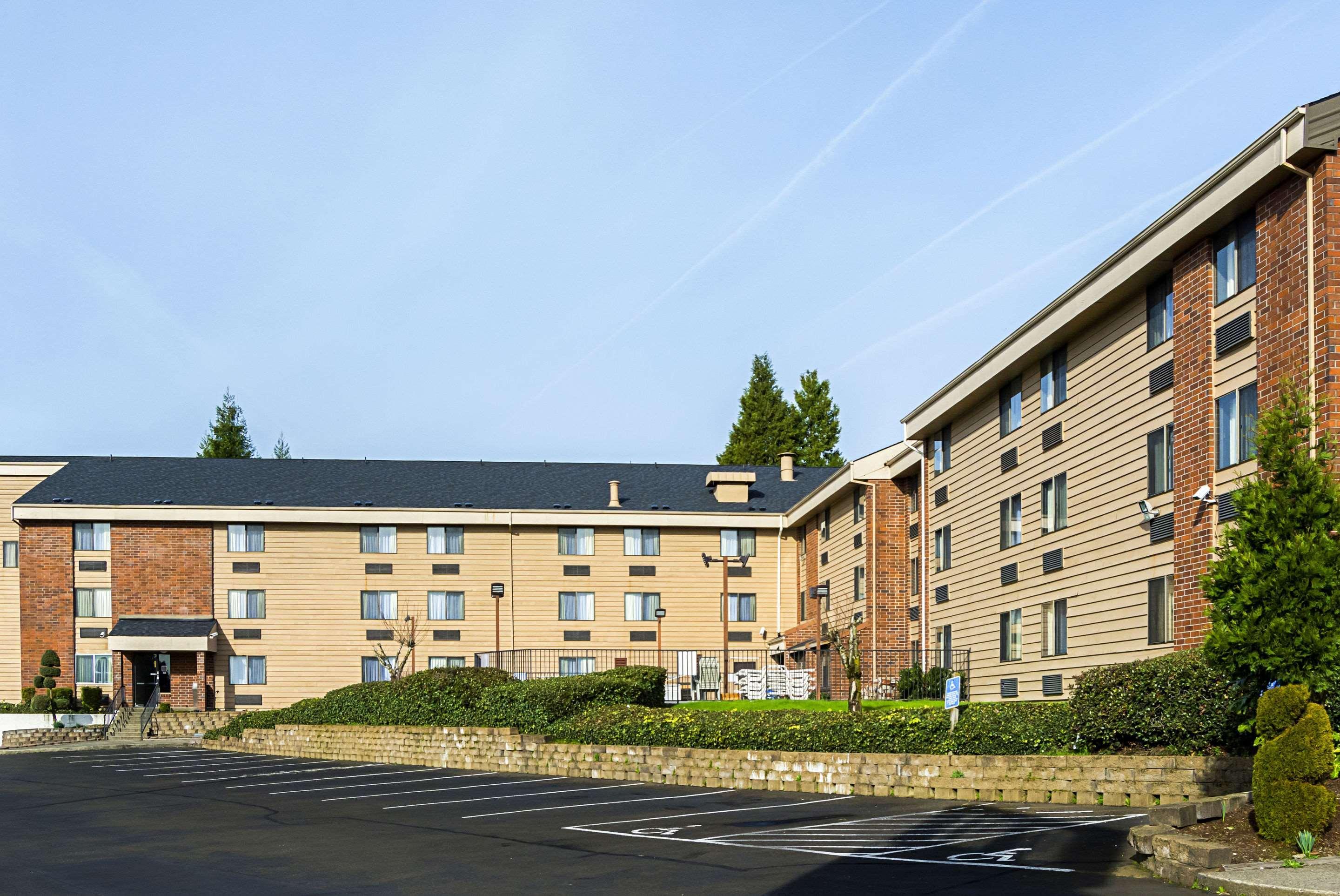 Quality Inn & Suites Clackamas - Portland Extérieur photo