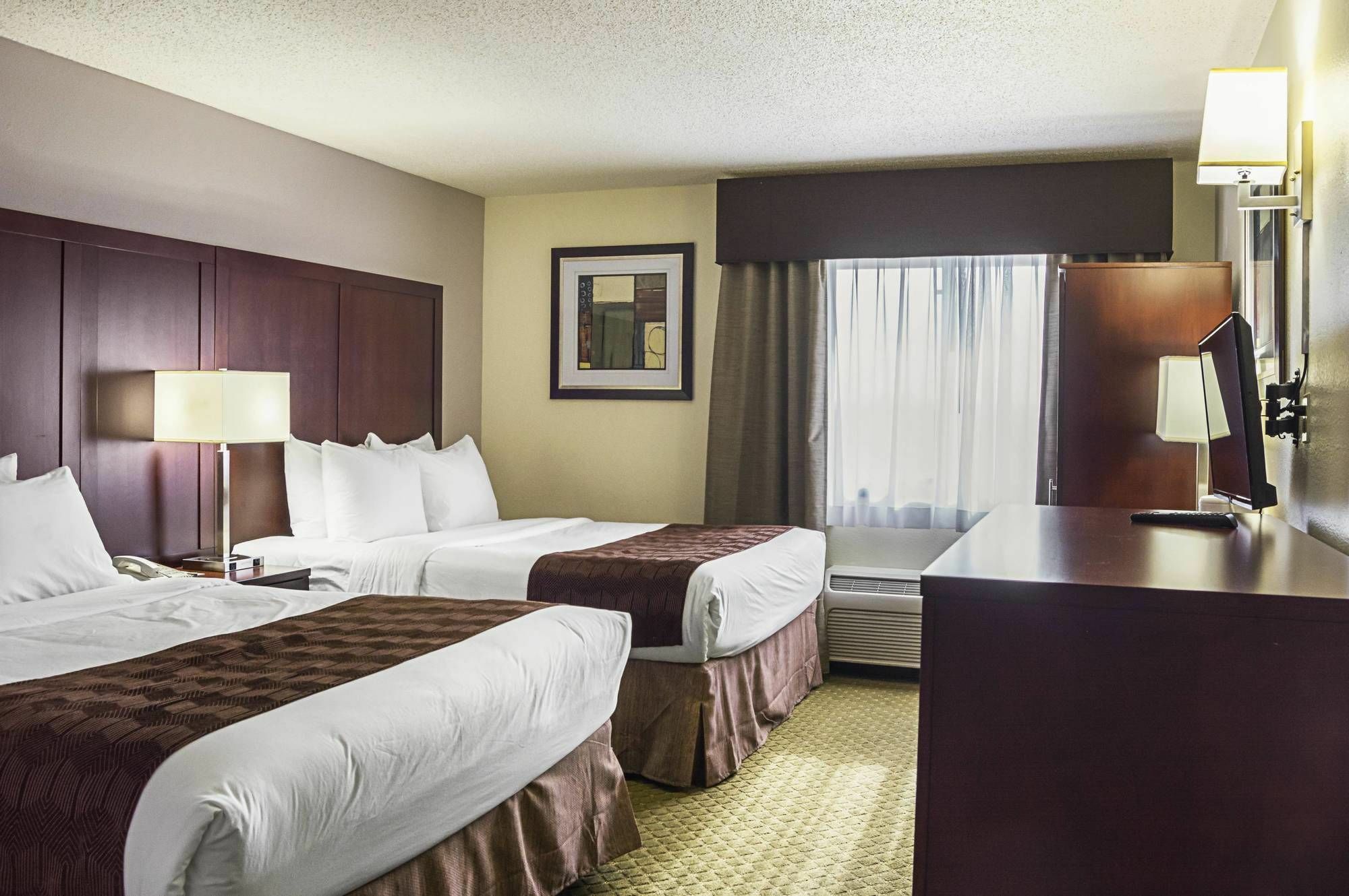 Quality Inn & Suites Clackamas - Portland Extérieur photo